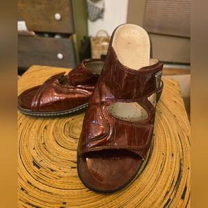 Fidelio Women's Hallux Fabia Bunion Relief Slide Sandal size 41 (9.5 US)